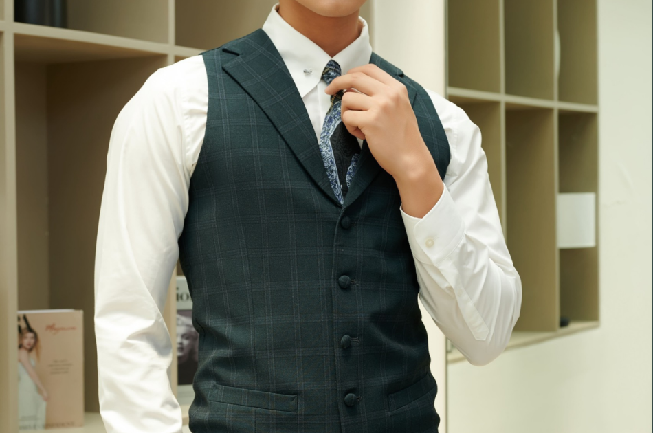 VEST CARO XANH RÊU 565