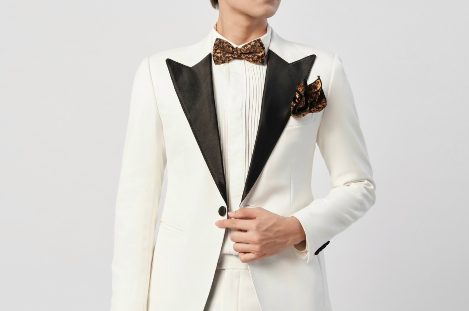 VEST TRẮNG SAM NHỌN 