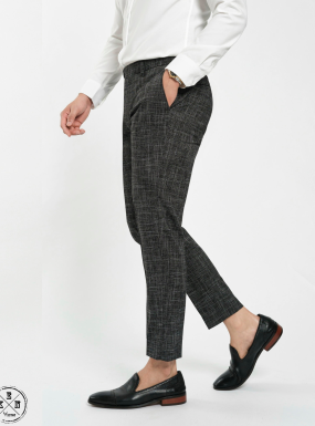 QUẦN TRẮNG ĐEN XƯỚC